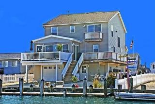 108 Curlew Rd, Tuckerton, NJ 08087-2406