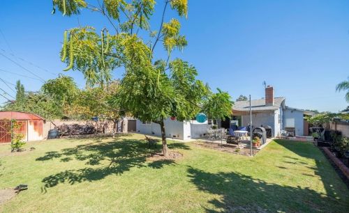 511 Century Dr, Anaheim CA  92805-2235 exterior