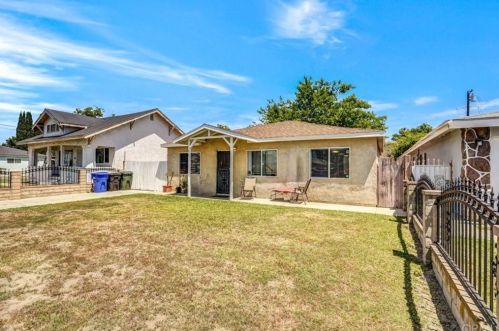 13610 Dempster Ave, Downey, CA 90242-5119