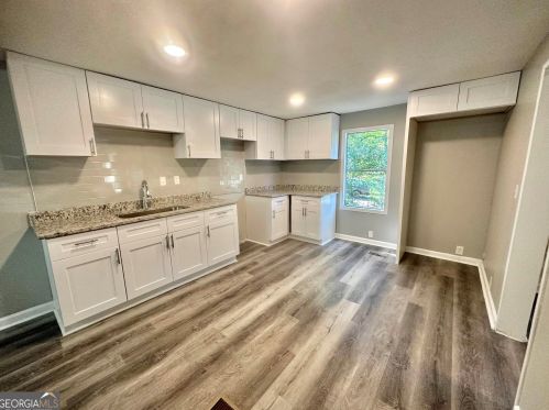 134 Cottonwood Ct, Stockbridge GA  30281 exterior