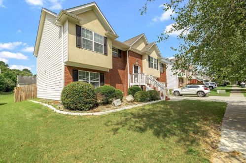 4079 Savannah Ridge Ct, Loganville, GA 30052-8119