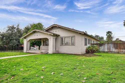 1005 Fruit Ave, Fresno, CA 93728-2920