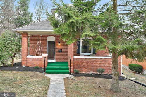 302 23rd St, Harrisburg, PA 17103-2401