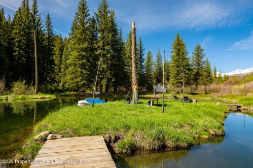 1645 Capitol Creek Rd, Snowmass CO 81654-9337 exterior