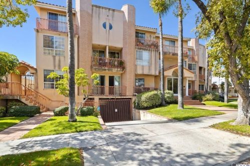 411 Piedmont Ave, Glendale CA  91206-3400 exterior