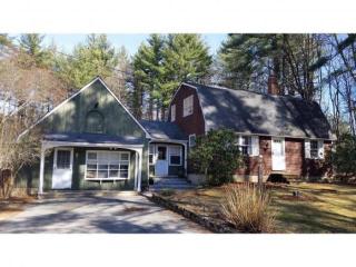 86 Mammoth Rd, Londonderry, NH 03053-3818