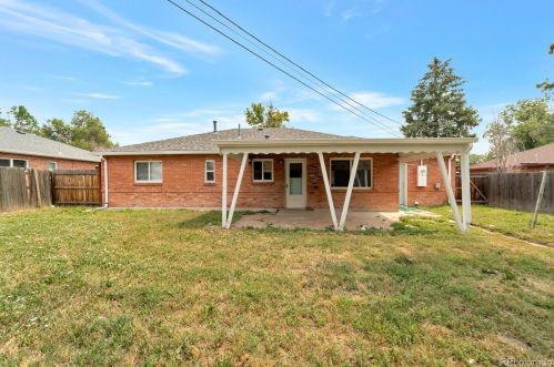 821 Ursula St, Denver, CO 80011-6655