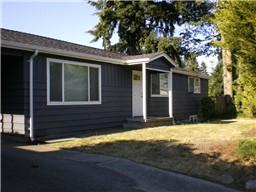 426 128th St, Seattle, WA 98168-2662