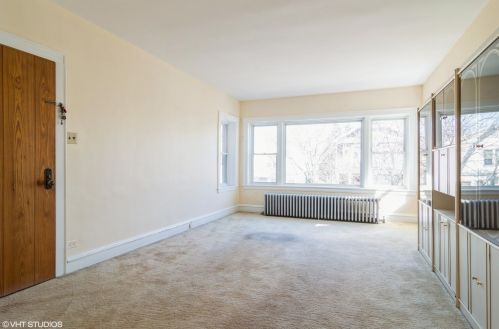 3712 Sacramento Ave, Chicago, IL 60618-3529