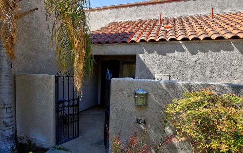 304 Forest Hills Dr, Rancho Mirage, CA 92270-1460