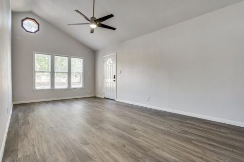 2175 Farola Dr, Dallas TX  75228-2225 exterior