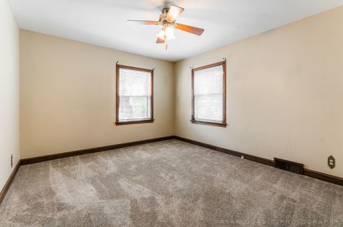 145 Fair St, Sycamore IL  60178-1645 exterior