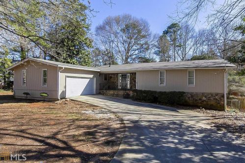 3296 Salem Rd, Conyers GA  30013-0053 exterior