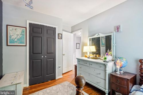 5269 Bradgen Ct, Springfield VA  22151-3524 exterior