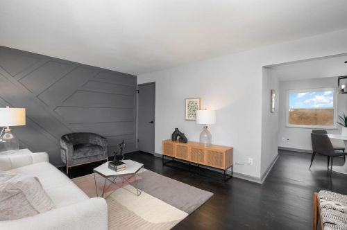 3329 Alexis Rd, Cincinnati OH  45239-4001 exterior