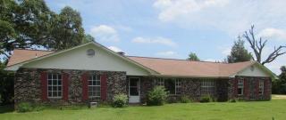 21 Old Place Rd, Columbia, MS 39429-9625