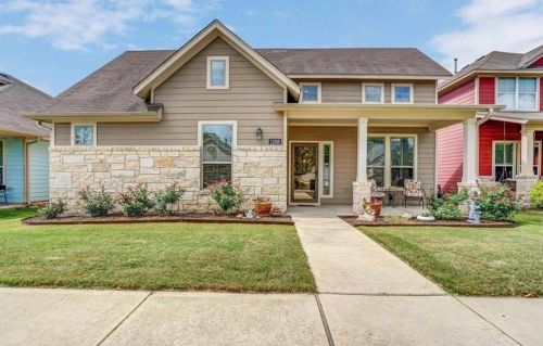 1208 Dorn, Uhland, TX 78640-6323