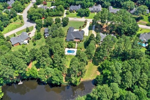 1422 Ashwood Dr, Evans, GA 30809-5006