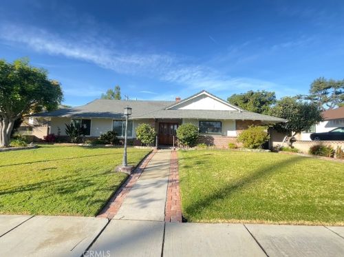 1433 San Antonio Ave, Upland CA 91786-2753 exterior