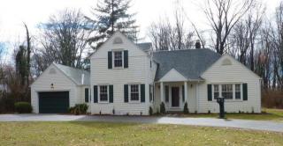 679 Fairway Blvd, Columbus, OH 43213-2513