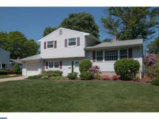 45 Stonicker Dr, Trenton, NJ 08648-3250