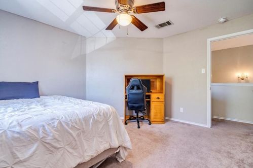 132 Trinity Dr, Uhland TX 78640-4330 exterior