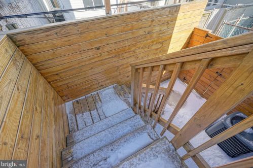 2537 Gordon St, Philadelphia PA 19132-4631 exterior