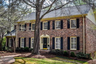 230 Saint George Dr, Athens, GA 30606-3908