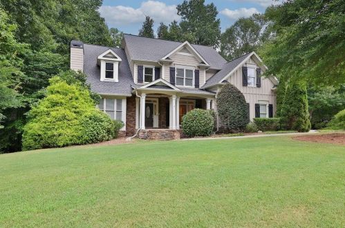 201 Pebblebrooke Walk, Holly Springs, GA 30115-5535
