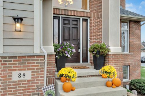 88 Muirfield Dr, Valpo, IN 46385-6280