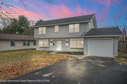 34 Hinsdale Ln, Willingboro, NJ 08046-1209