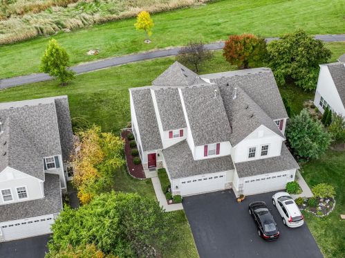 534 Pinebrook Dr, Lemont, IL 60490-3121