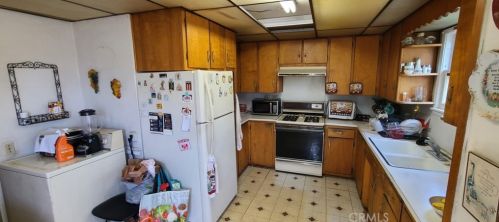 5047 College Ave, Riverside CA  92505-3208 exterior