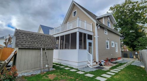 15 Elder Pl, Providence, RI 02909-4513
