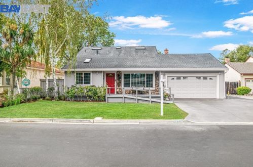 3738 Hawaii Ct, Pleasanton, CA 94588-4914