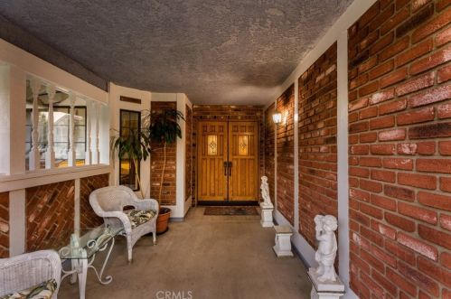1678 Southport Dr, Riverside CA  92506-5449 exterior