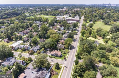 300 Collings Ave, Camden NJ 08107-1738 exterior