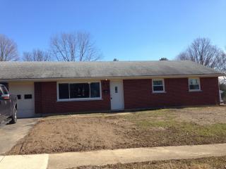 2824 Powhattan Pl, Dayton, OH 45420-3855