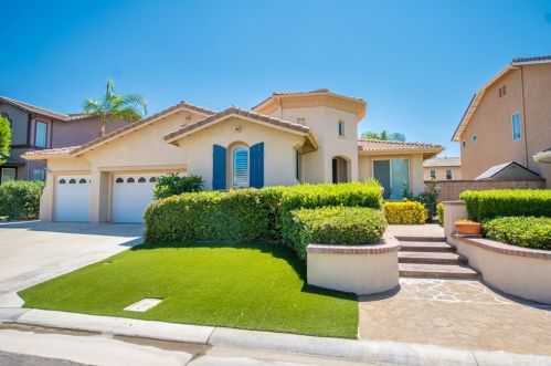 11516 Brookrun Ct, Riverside, CA 92505-5118