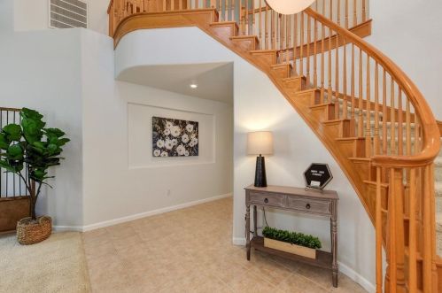 10946 Meadowmont Way, Stockton, CA 95219-7173