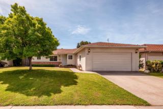 2948 Santa Ana Ave, Fresno, CA 93726-0434
