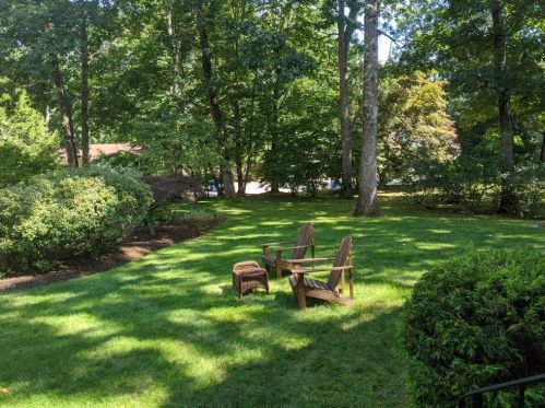 17 Wingate Rd, Lincoln, RI 02865-4715