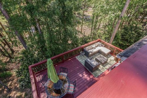 715 Maycroft Knl, Atlanta, GA 30331-8907
