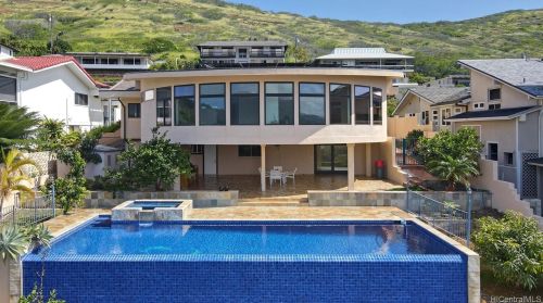 146 Polihale Pl, Honolulu, HI 96825-2115