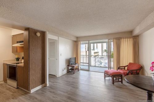 419 Atkinson Dr, Honolulu, HI 96814-4729