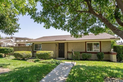 1619 Carmel Cir, Upland, CA 91784-1726