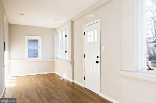 21 Park Ave, Camden NJ  08107-1032 exterior