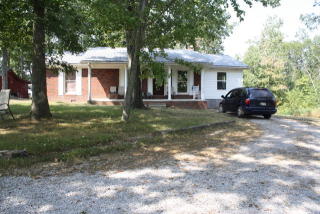 1855 Old Sunbright Rd, Jamestown, TN 38556-5208