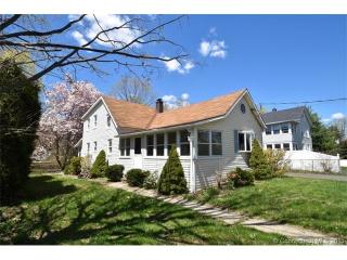 85 Chapel St, Wallingford, CT 06492-2214