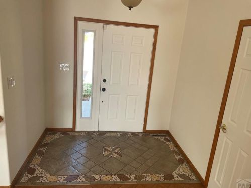 519 Pin High Ct, Pueblo, CO 81007-6049